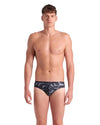 ARENA MALE ESCAPE BRIEF