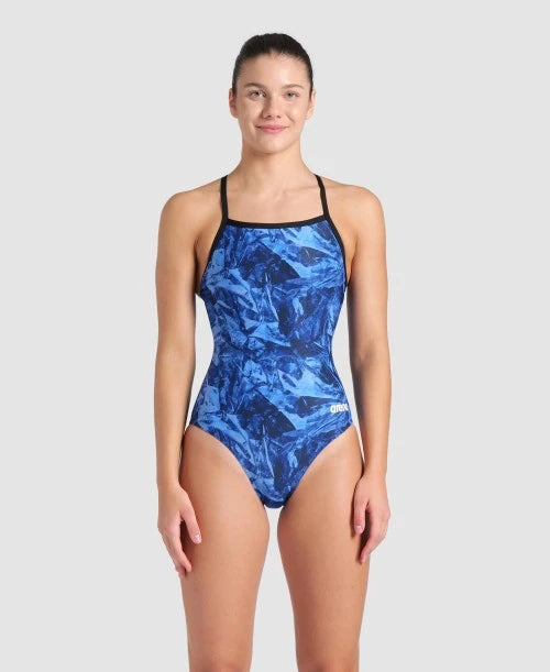 ISHPEMING FEMALE CRACKLE